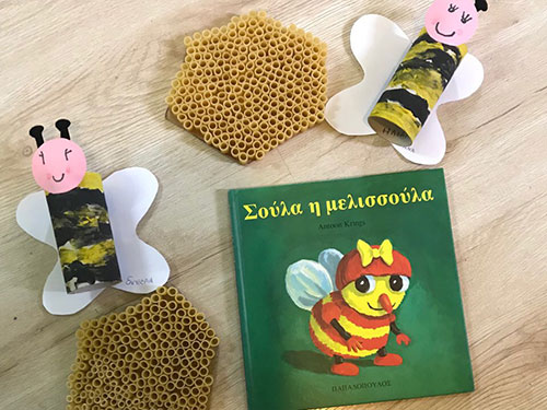 Έξυπνες χειροτεχνίες μέλισσες των παιδιών.